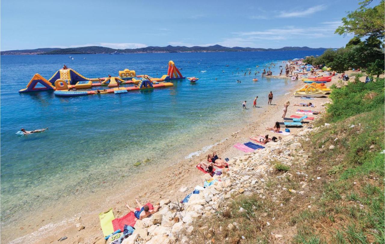 Awesome In Zadar With 2 Bedrooms, Wifi And Outdoor Swimming Pool Dom wakacyjny Murvica (Policnik)